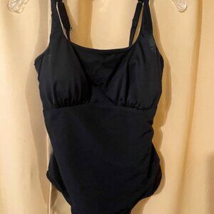 One piece Cupshe bathing suit